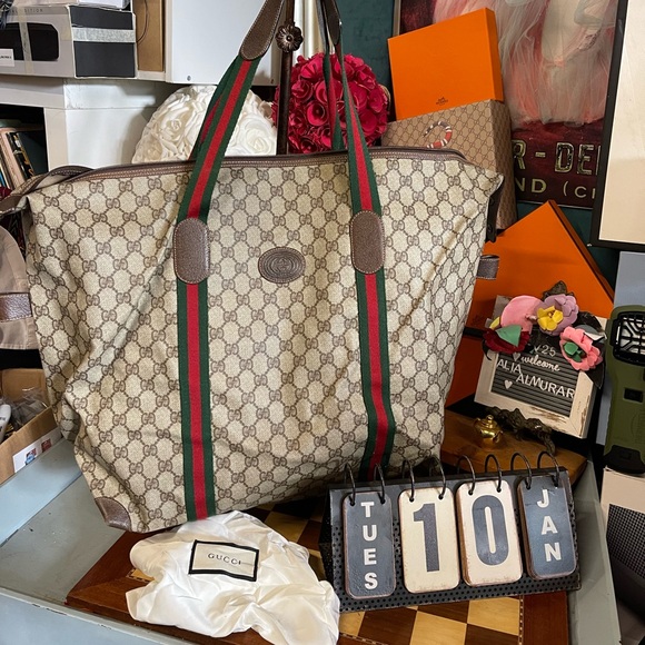 Gucci Handbags - Gucci Beige GG Supreme Tote with Green and Red Web Straps